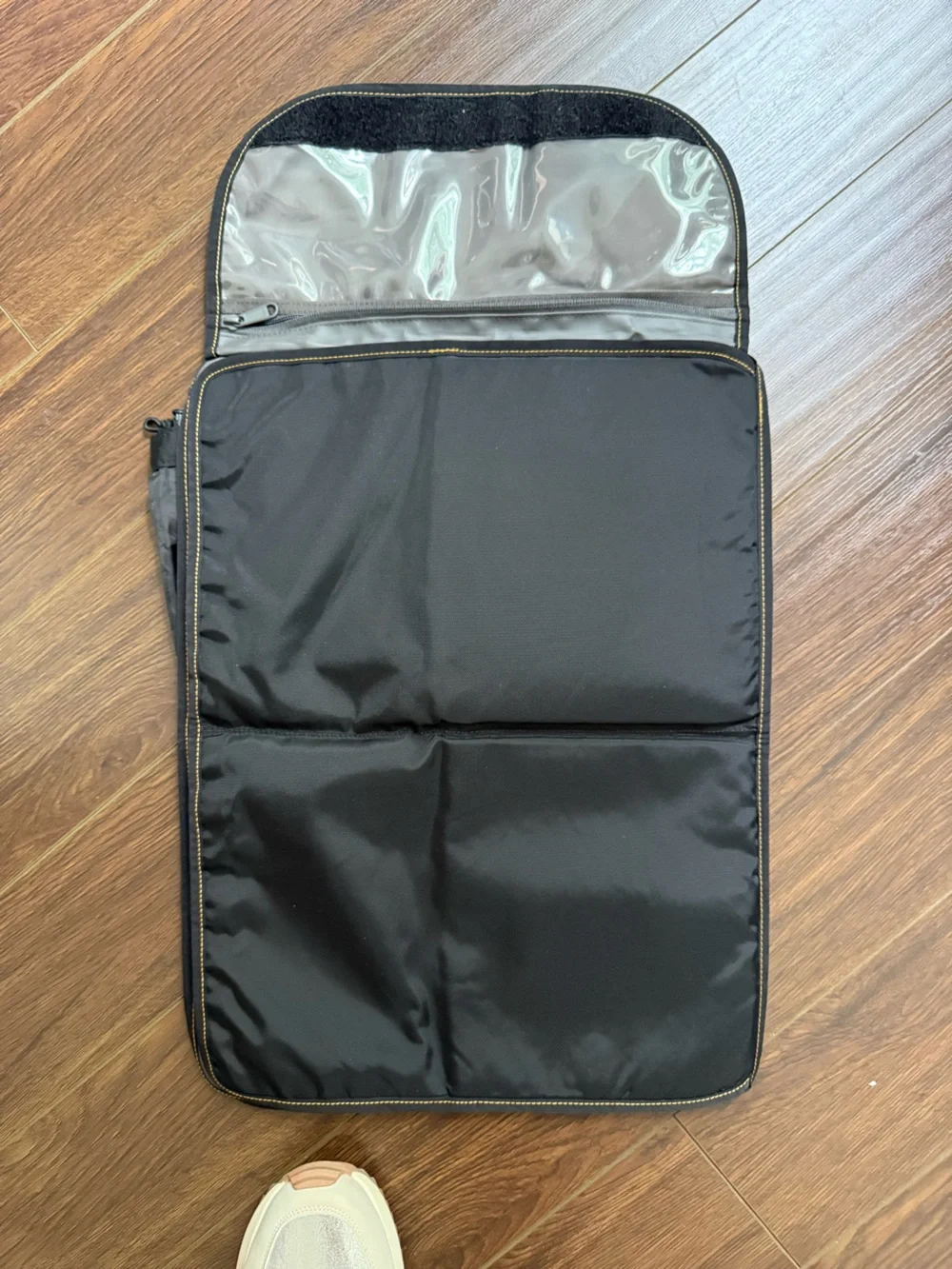 TIMBUK 2 Stork Traveler Changing Mat and storage system. Black